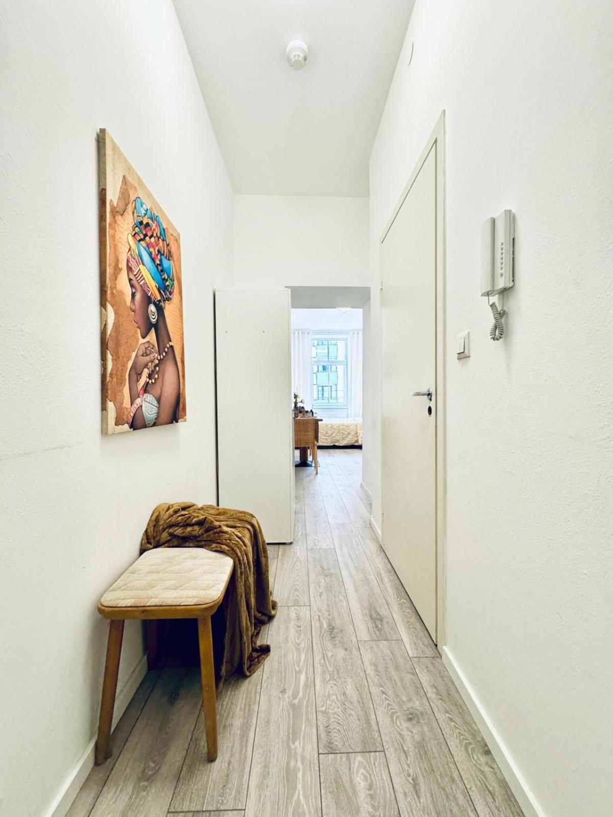 Cozy Apt, 15-min Drive To Schoenbrunn * Wenen